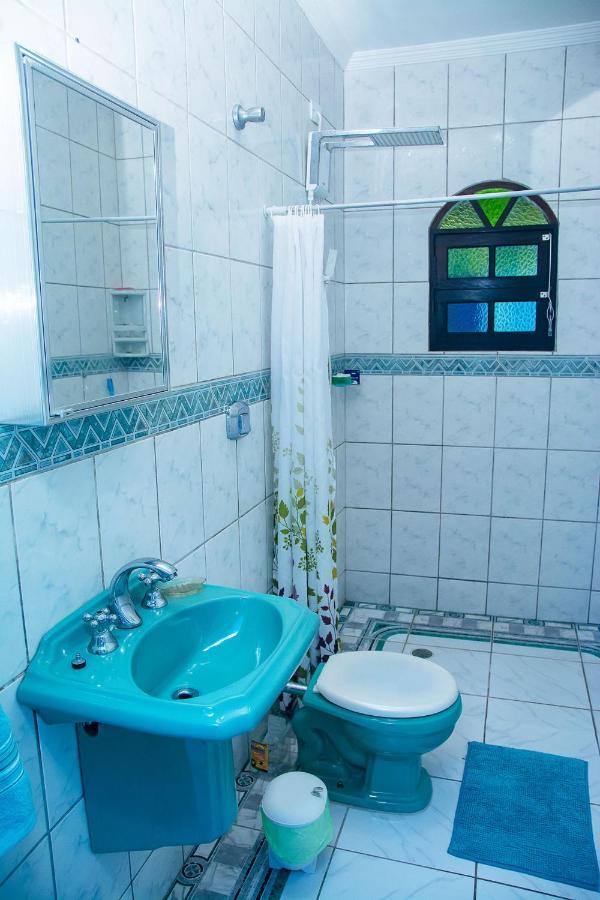 Linda Casa Com Lazer A 500M Da Praia Guaratuba Sp بيرتيوغا المظهر الخارجي الصورة